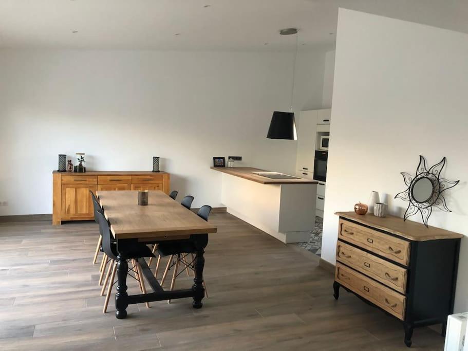 Logement De Plain-Pied Avec Jardin, Terrasse Gurgy 외부 사진